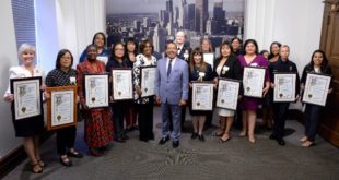Women's award recipients and Herb Wesson